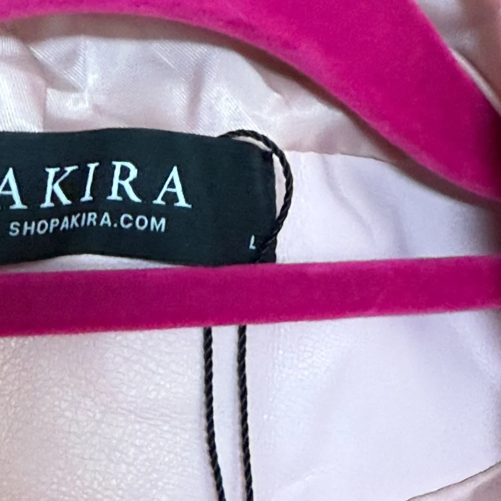 AKIRA NWT Stunning Multicolor Faux Fur Cropped Teddy Hooded Jacket (0722) - Picture 11 of 15